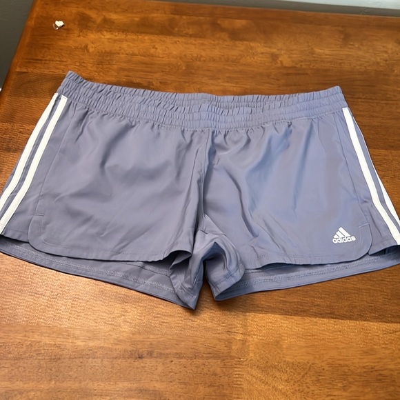 ADIDAS SHORT SIZE XL - Picture 1 of 5